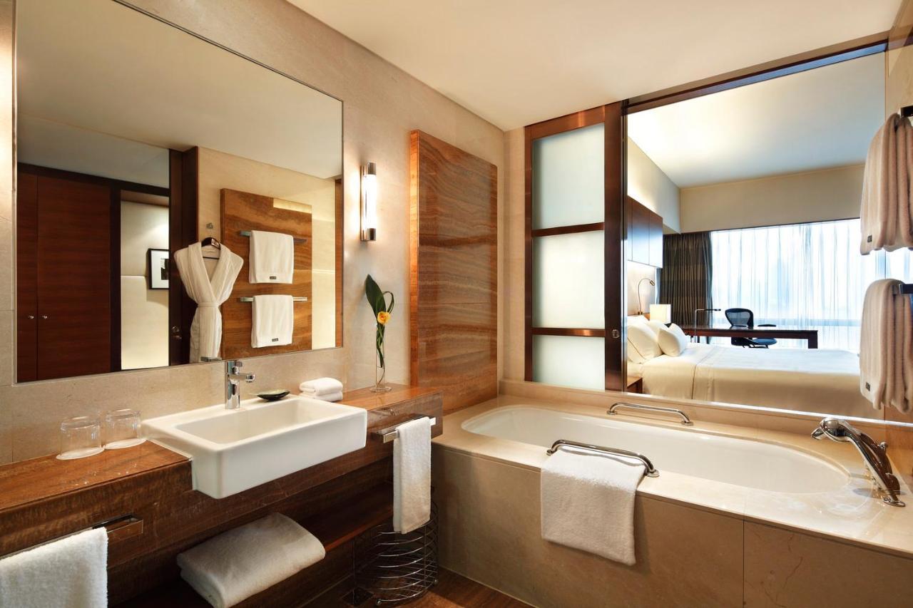 The Westin Guangzhou Hotell Exteriör bild